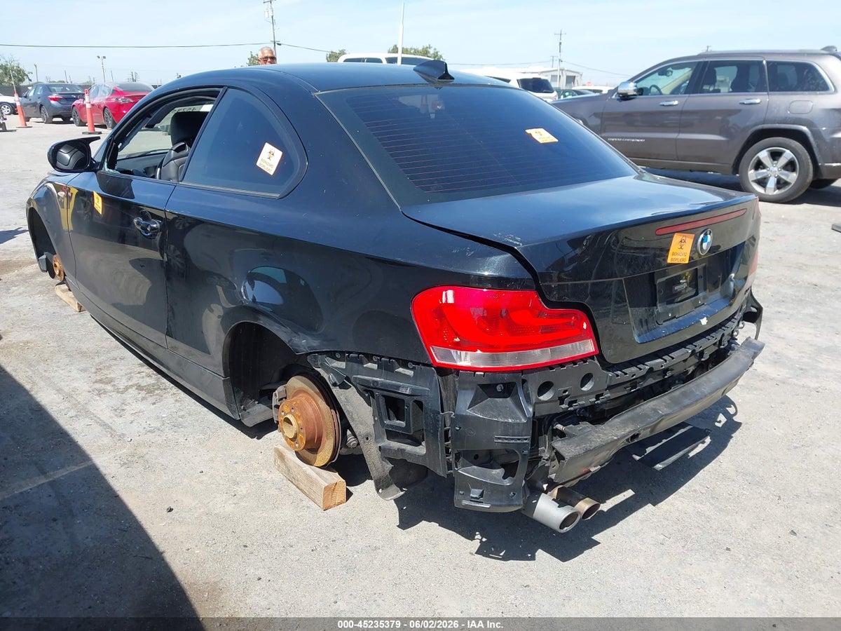 2013 BMW 128I — photo 3