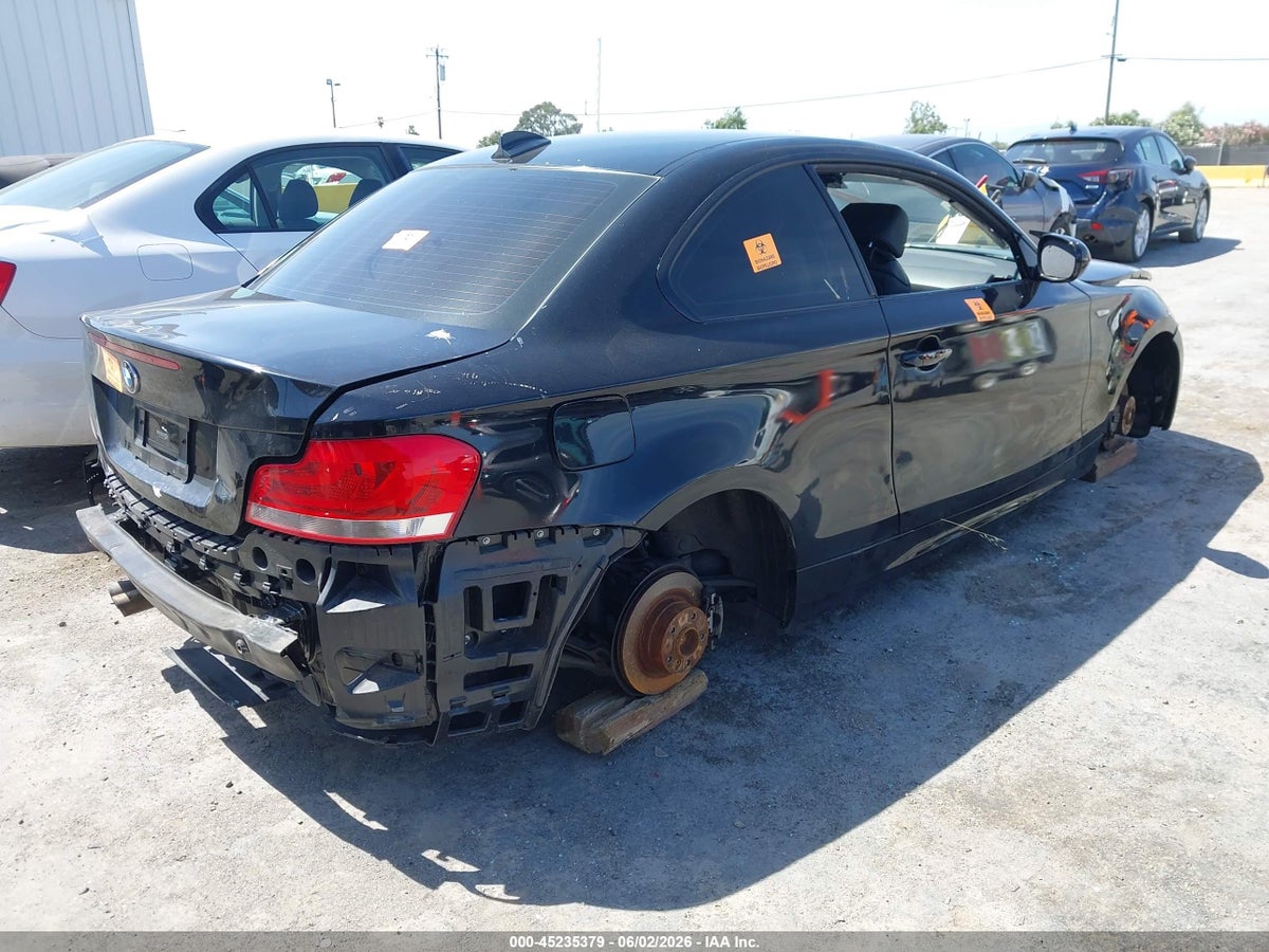 2013 BMW 128I — photo 4