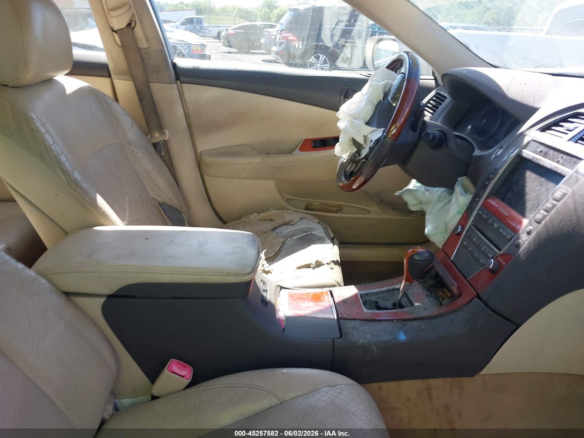 2010 LEXUS ES 350 — снимка 5