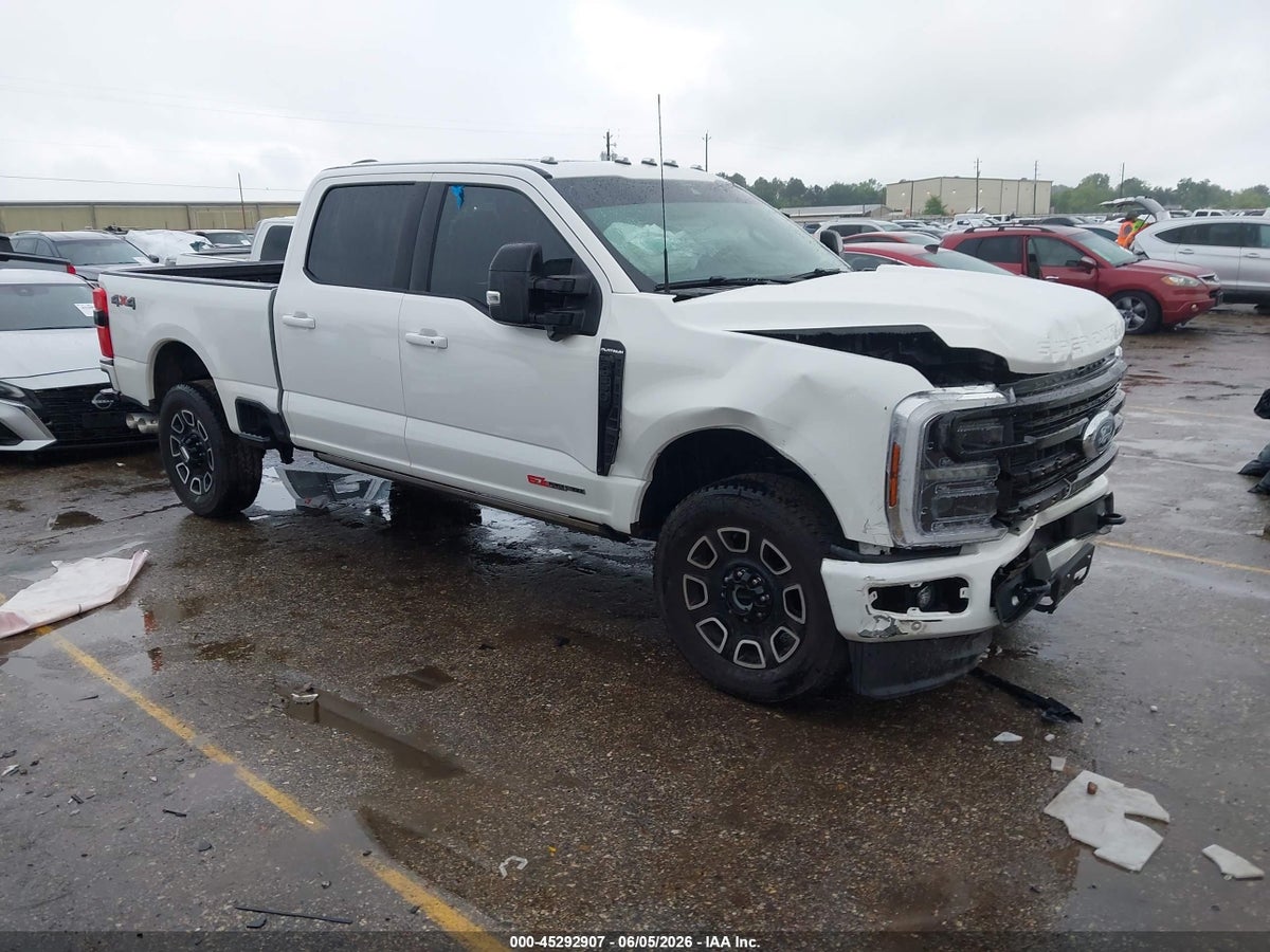 2026 FORD F-250 PLATINUM