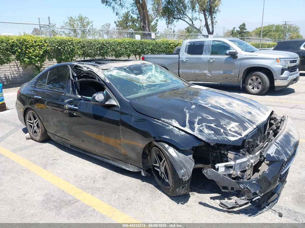 2025 MERCEDES-BENZ C 300