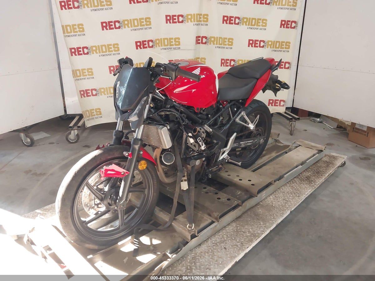 2021 HONDA CBR300 R — снимка 2