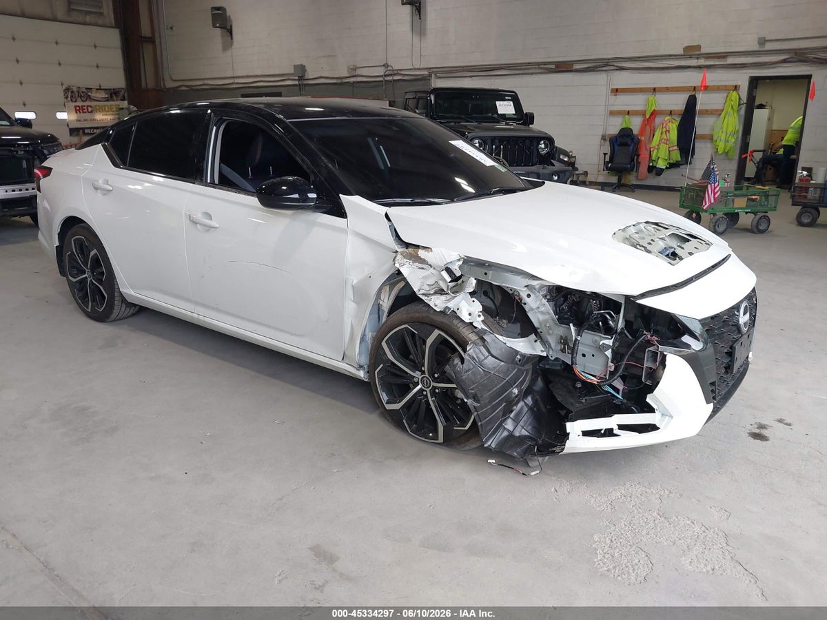 2026 NISSAN ALTIMA SR FWD