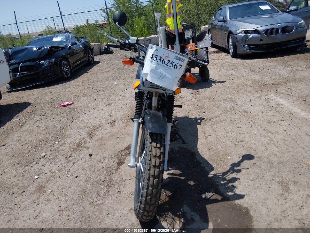 2026 YAMAHA TW200 C — снимка 5