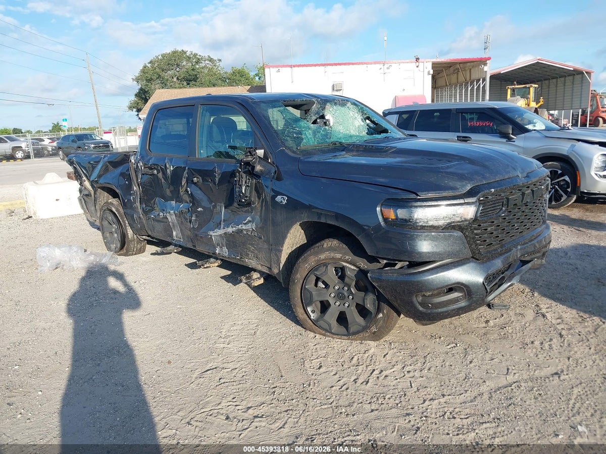 2026 RAM 1500 EXPRESS 4X4 5'7 BOX