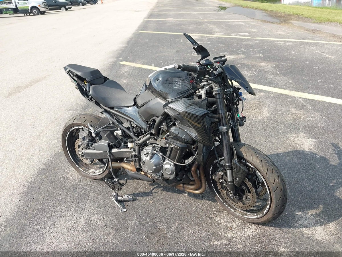 2017 KAWASAKI ZR900
