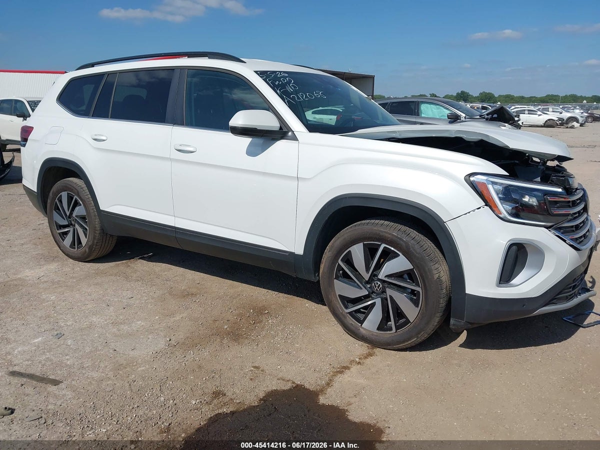 2026 VOLKSWAGEN ATLAS SE WITH TECHNOLOGY