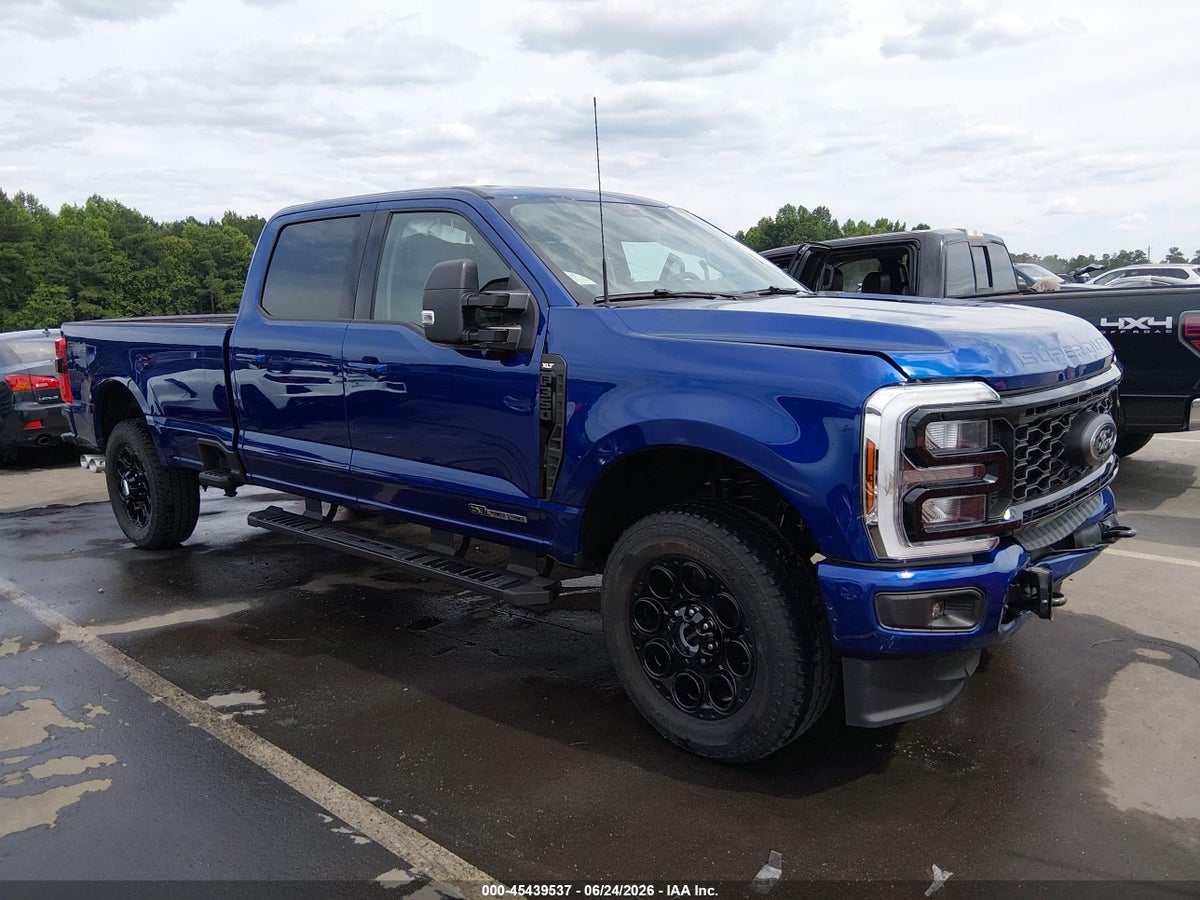 2026 FORD F-350 XLT