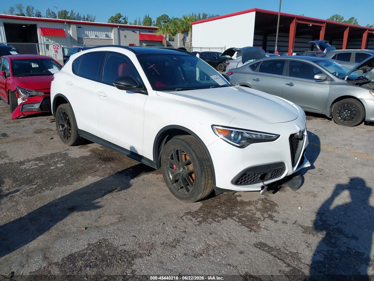 2020 ALFA ROMEO STELVIO RWD
