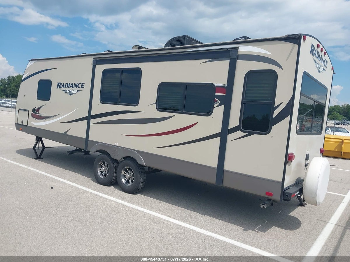 2017 CRUISER RADIANCE 25 RL — снимка 3