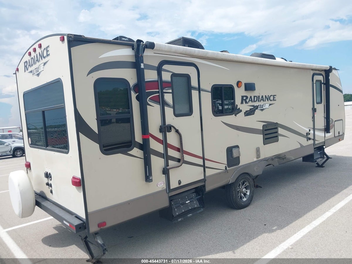 2017 CRUISER RADIANCE 25 RL — снимка 4