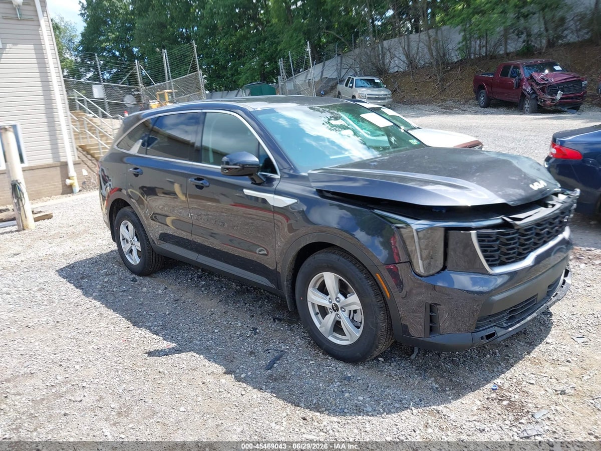 2026 KIA SORENTO LX