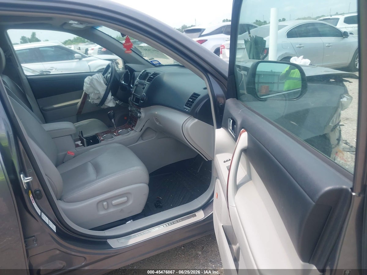 2013 TOYOTA HIGHLANDER LIMITED V6 — снимка 5