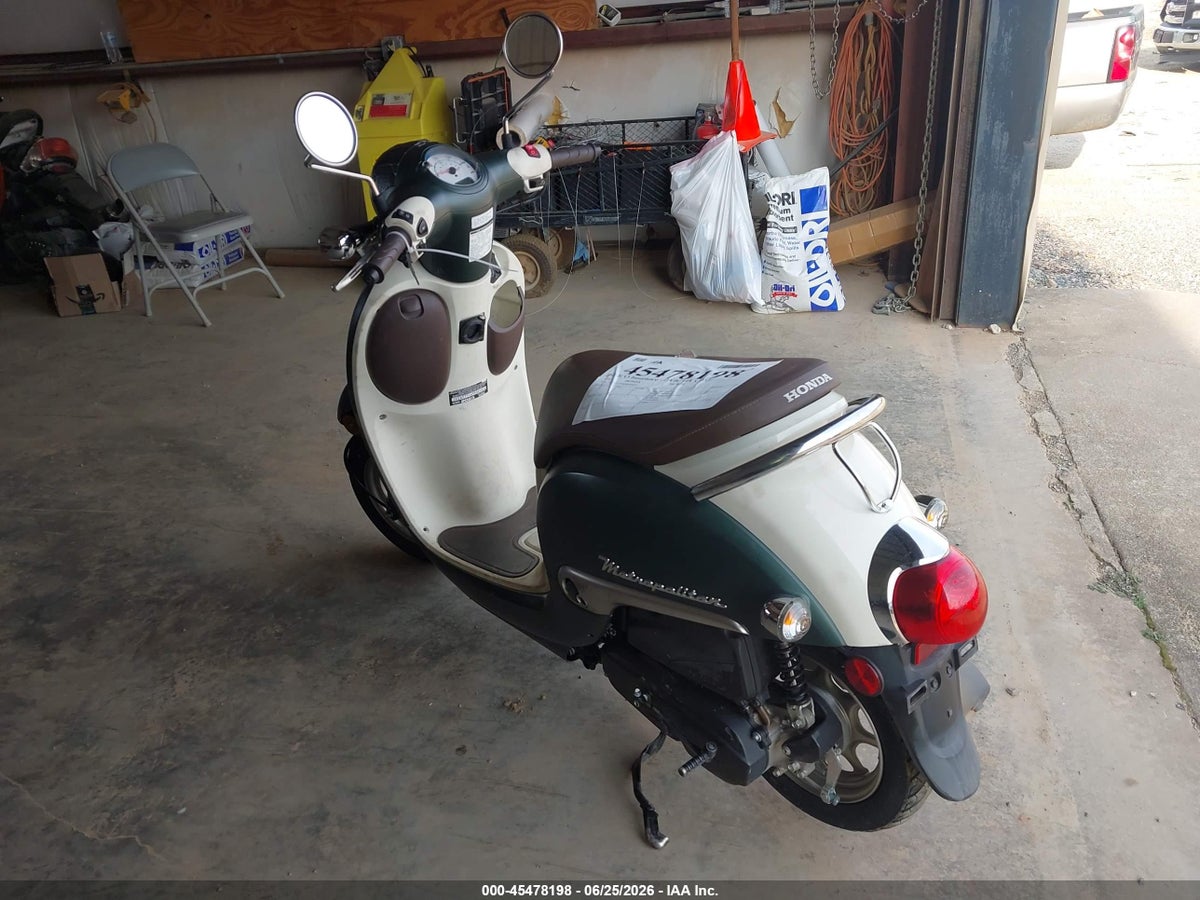 2023 HONDA NCW50 — photo 3
