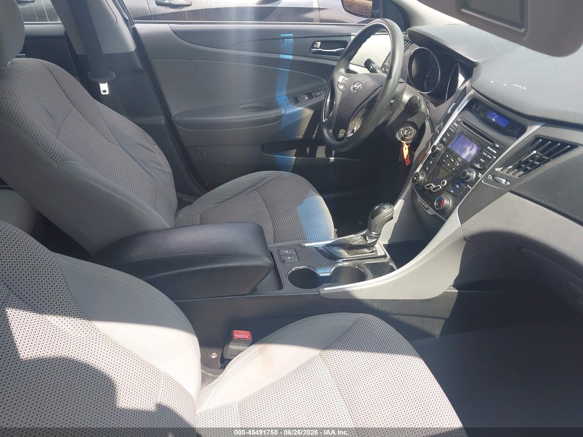 2013 HYUNDAI SONATA GLS — снимка 5