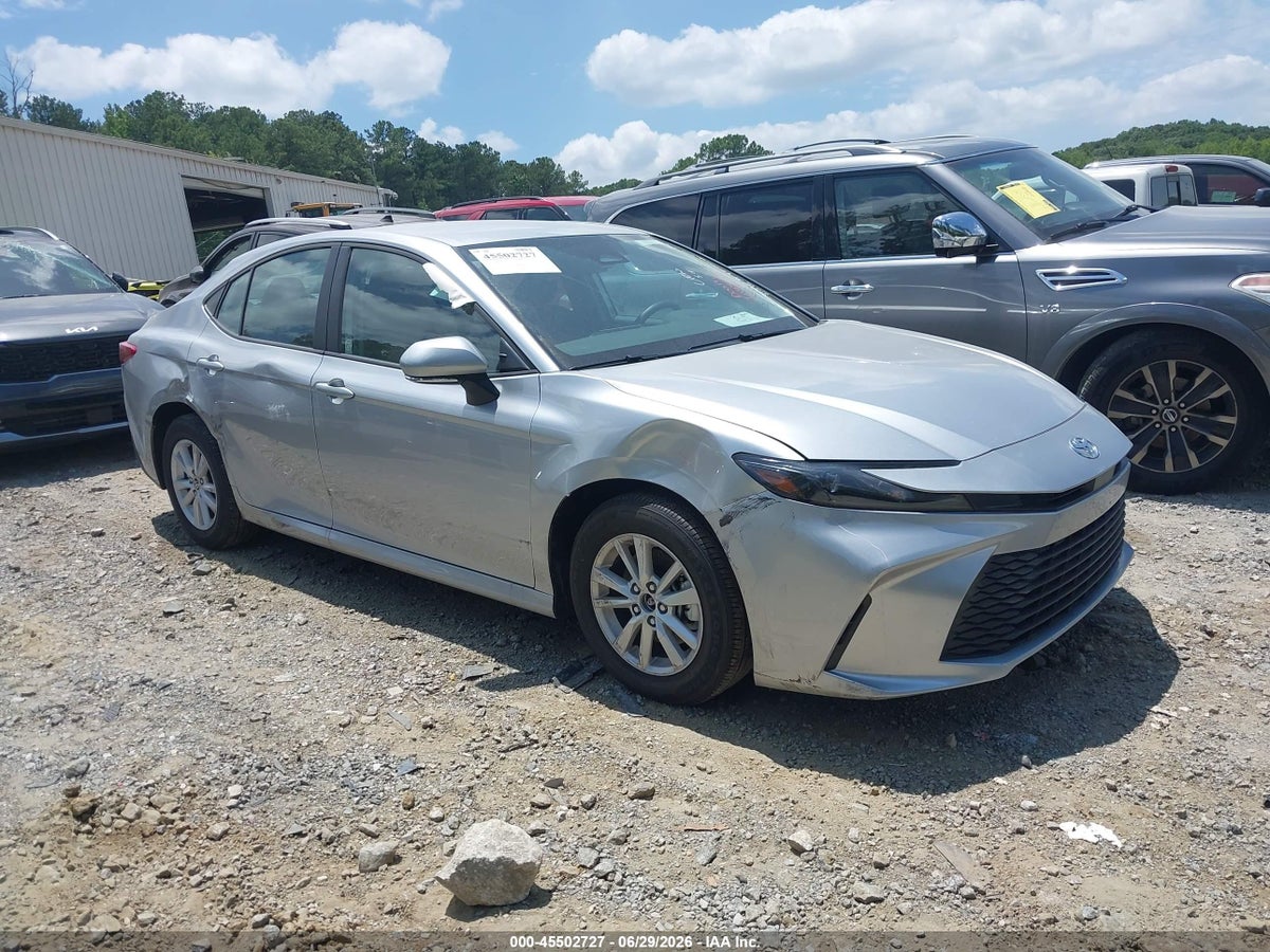 2026 TOYOTA CAMRY LE