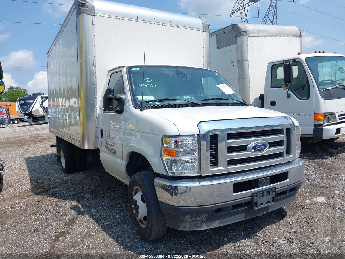 2024 FORD E-350 CUTAWAY