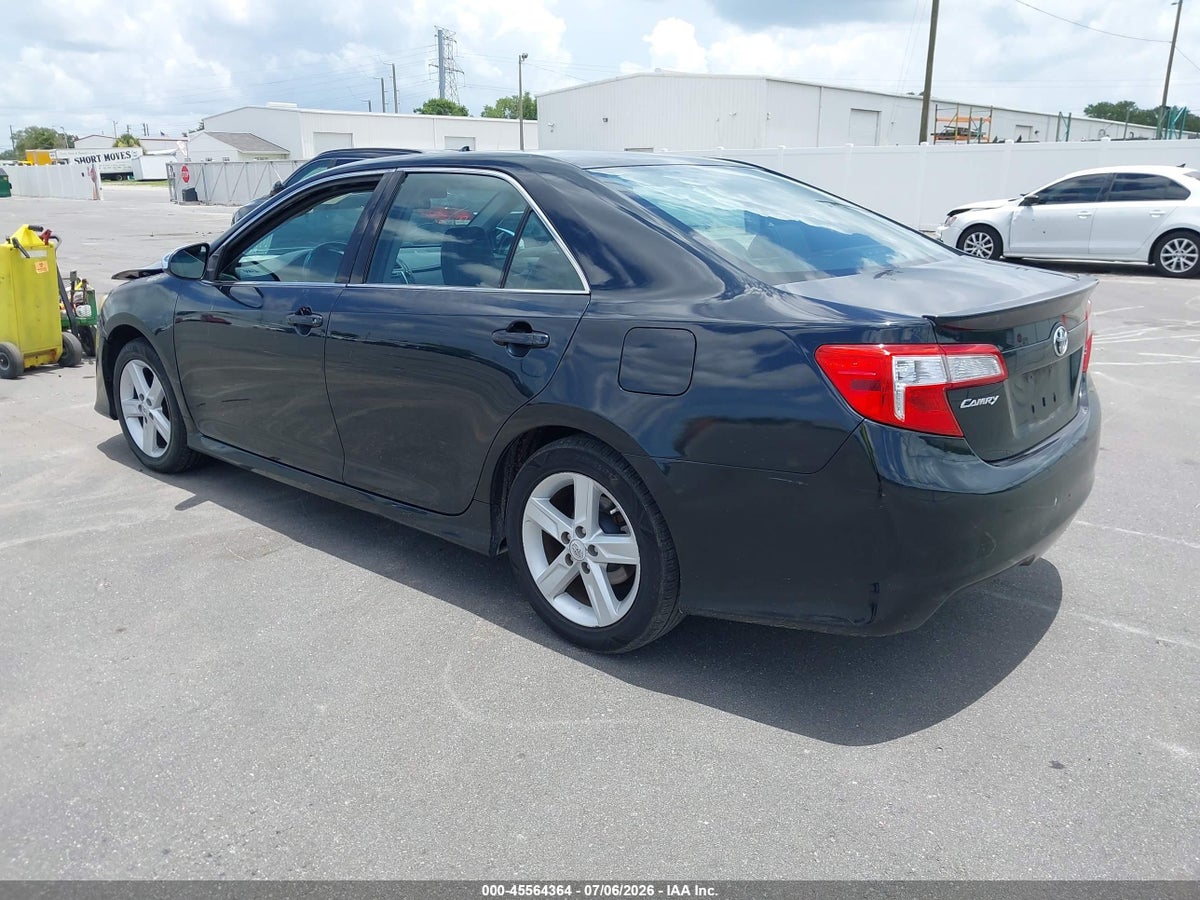 2012 TOYOTA CAMRY SE — снимка 3