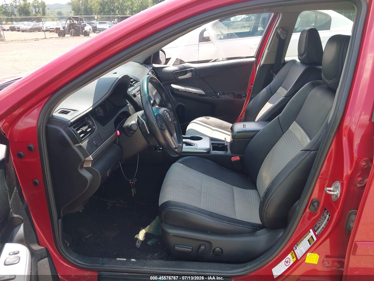 2013 TOYOTA CAMRY SE — снимка 5
