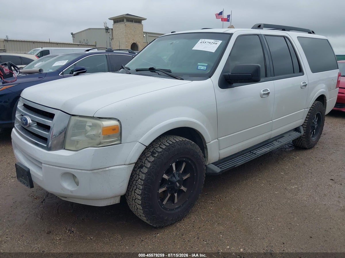 2011 FORD EXPEDITION EL XLT — снимка 2