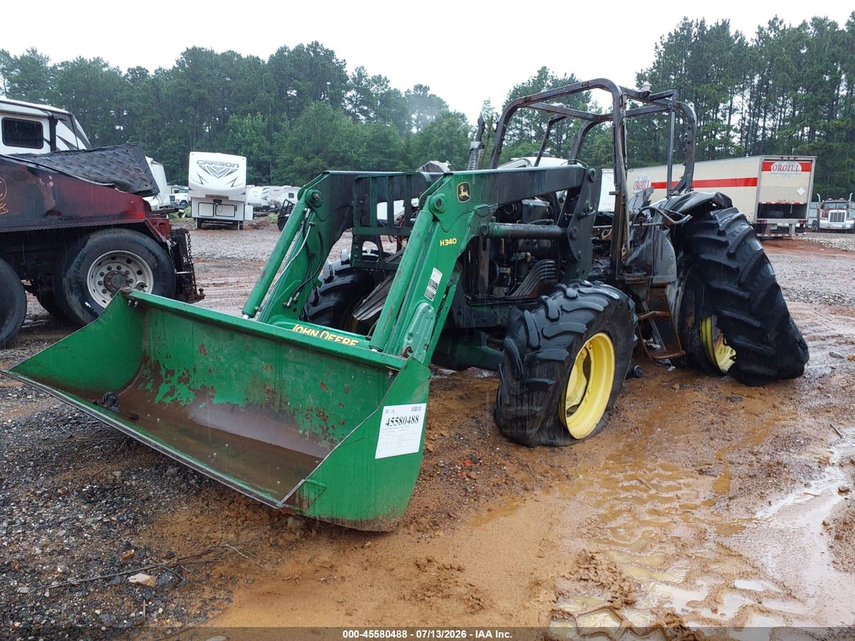 2015 JOHN DEERE 6330 TRACTOR — снимка 2