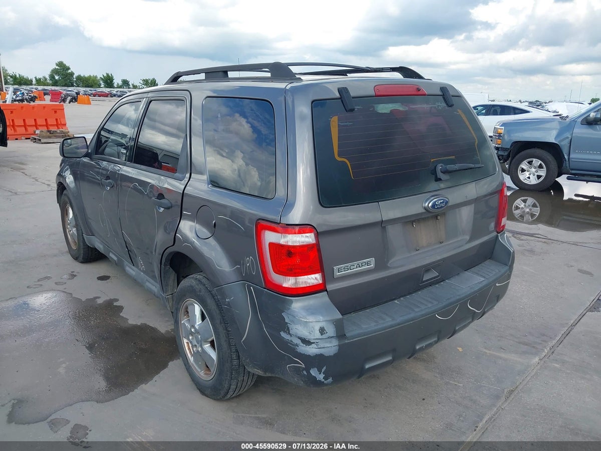 2010 FORD ESCAPE XLS — снимка 3