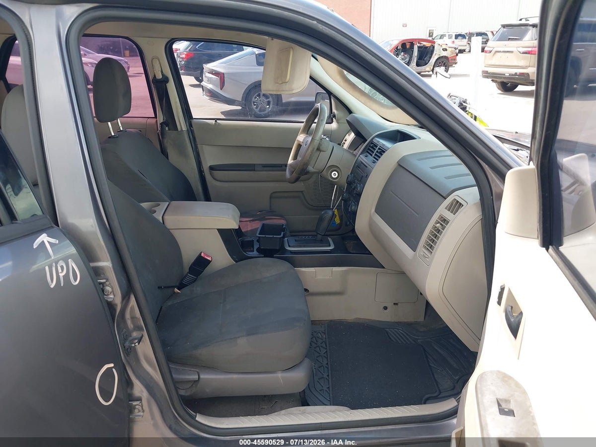 2010 FORD ESCAPE XLS — снимка 5