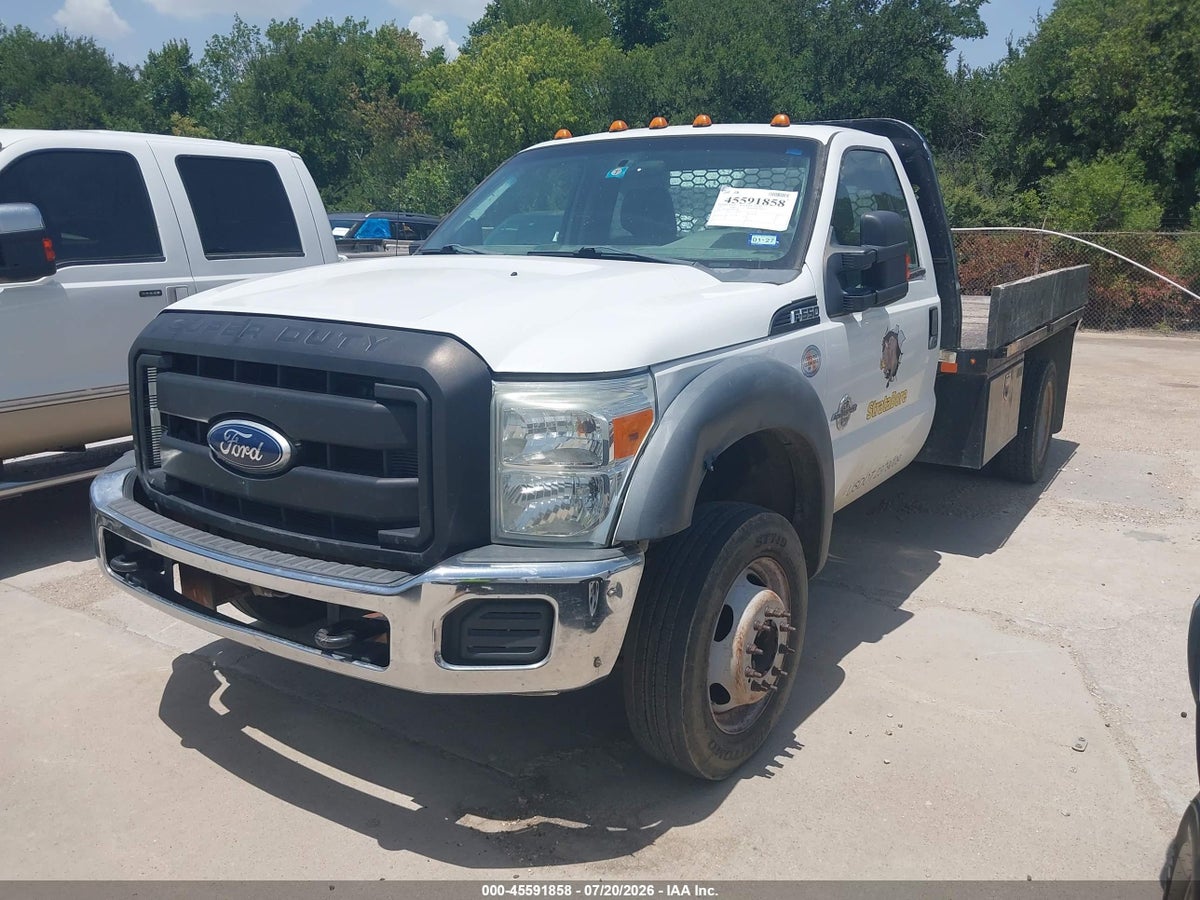 2011 FORD SUPER DUTY F-550 DRW XL — снимка 2