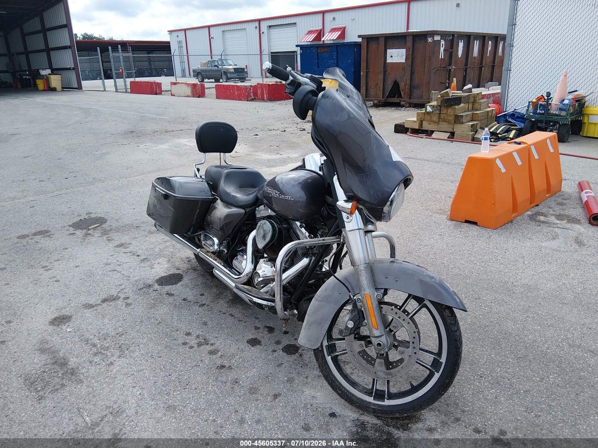 2014 HARLEY-DAVIDSON FLHX STREET GLIDE