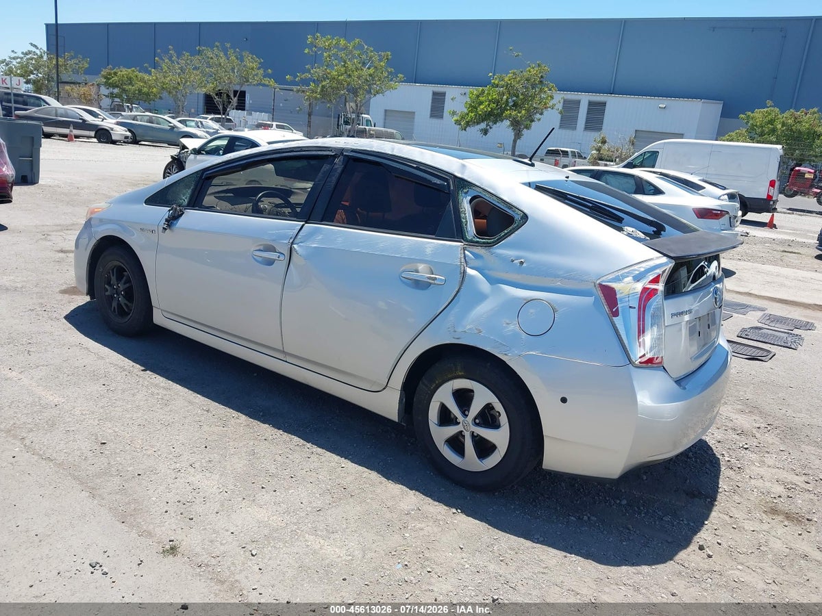 2013 TOYOTA PRIUS FOUR — снимка 3