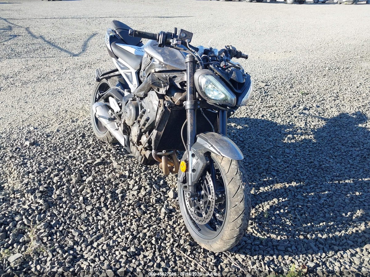 2024 TRIUMPH MOTORCYCLE STREET TRIPLE 765 R