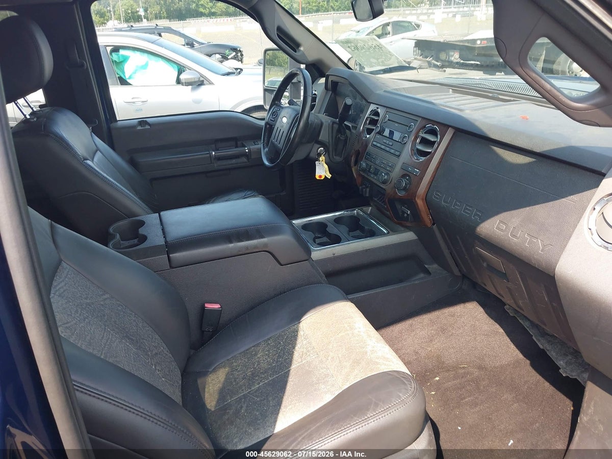 2011 FORD SUPER DUTY F-250 SRW LARIAT — снимка 5