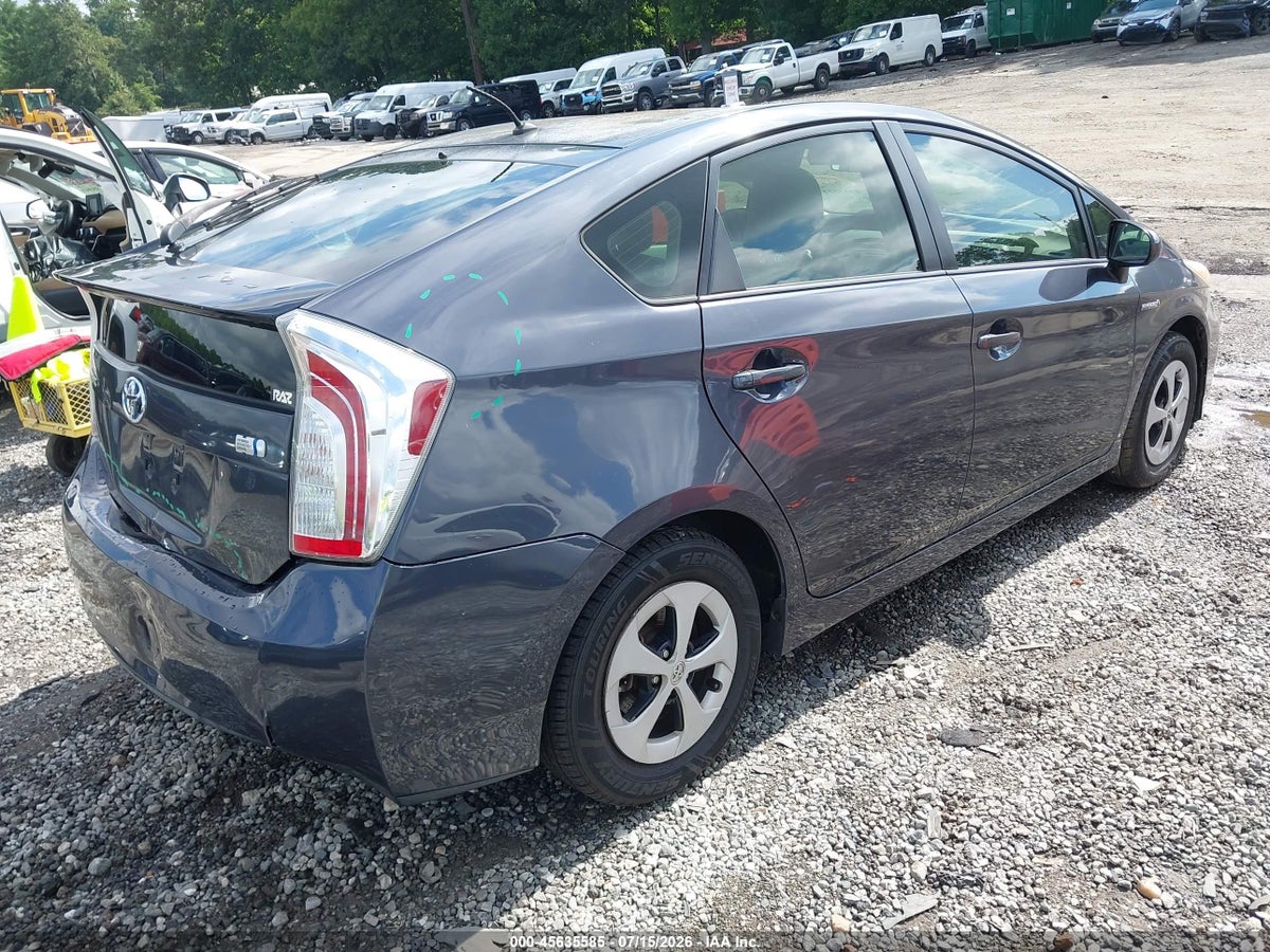 2013 TOYOTA PRIUS TWO — снимка 4