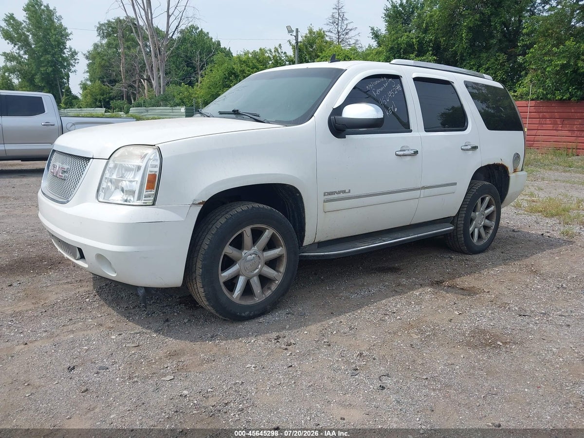2011 GMC YUKON DENALI — снимка 2