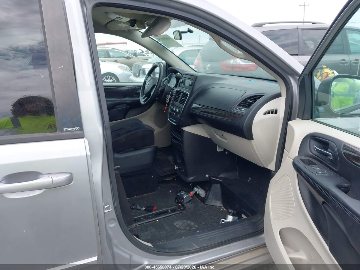 2014 DODGE GRAND CARAVAN SXT — снимка 5