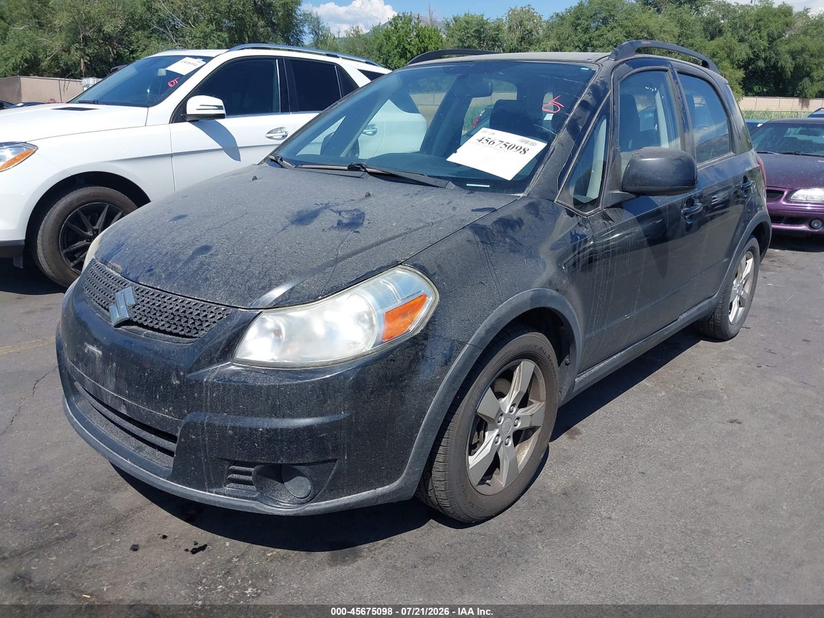 2012 SUZUKI SX4 PREMIUM/TECH VALU PKG (NAV) — снимка 2