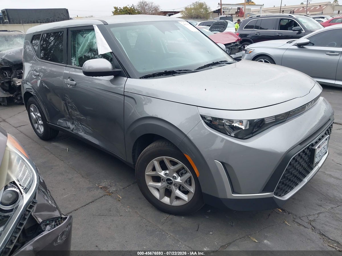 2025 KIA SOUL LX