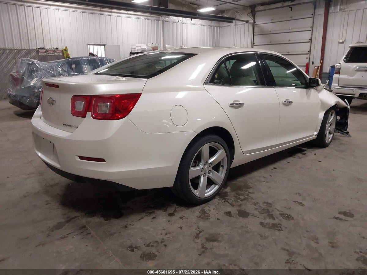 2013 CHEVROLET MALIBU 2LZ — снимка 4