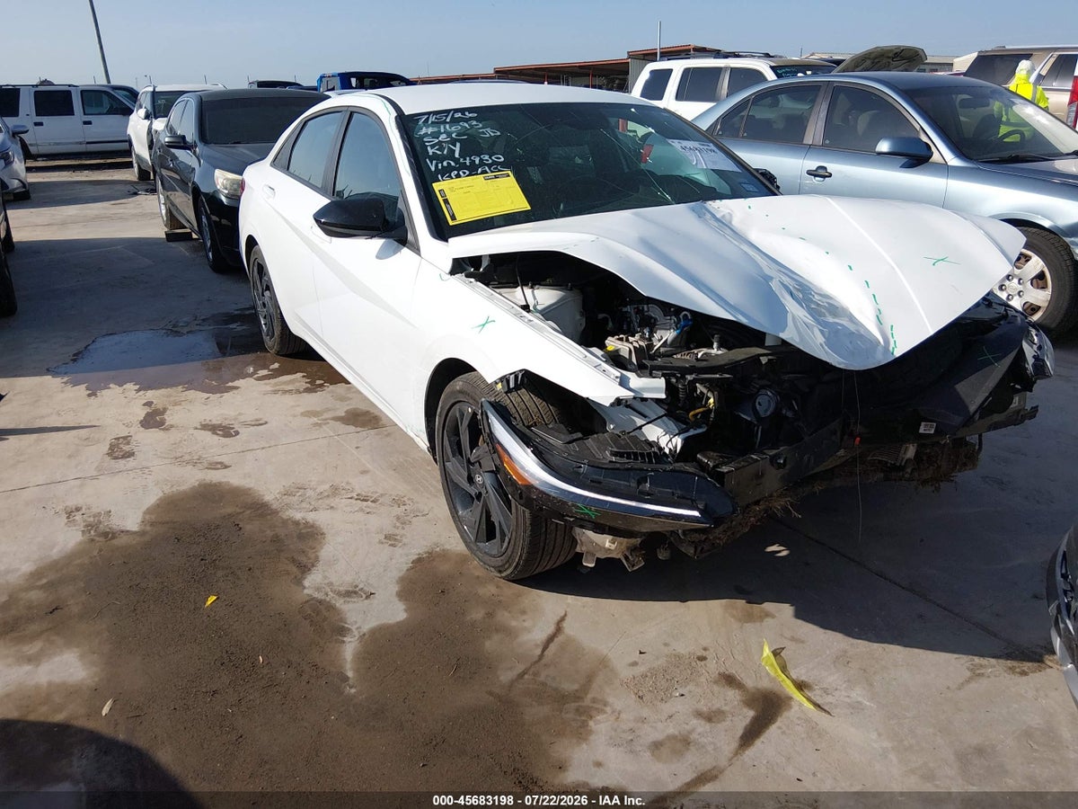 2026 HYUNDAI ELANTRA SEL SPORT