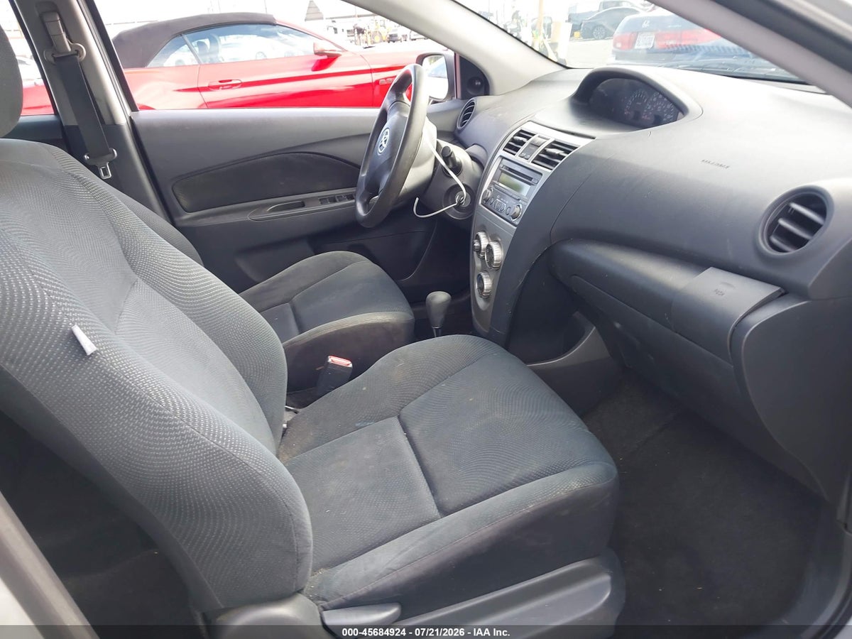 2012 TOYOTA YARIS — снимка 5