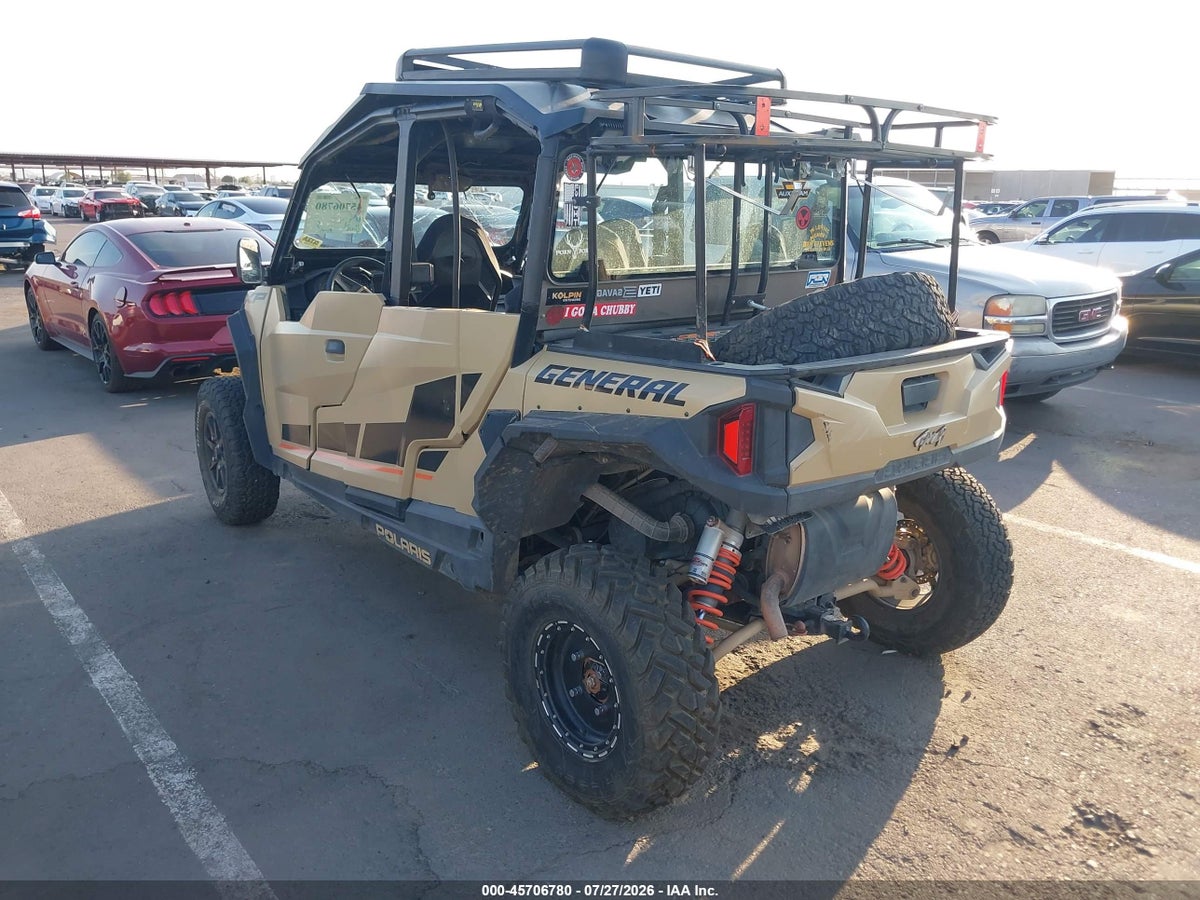 2021 POLARIS GENERAL XP 4 1000 DELUXE RIDE COMMAND — photo 3