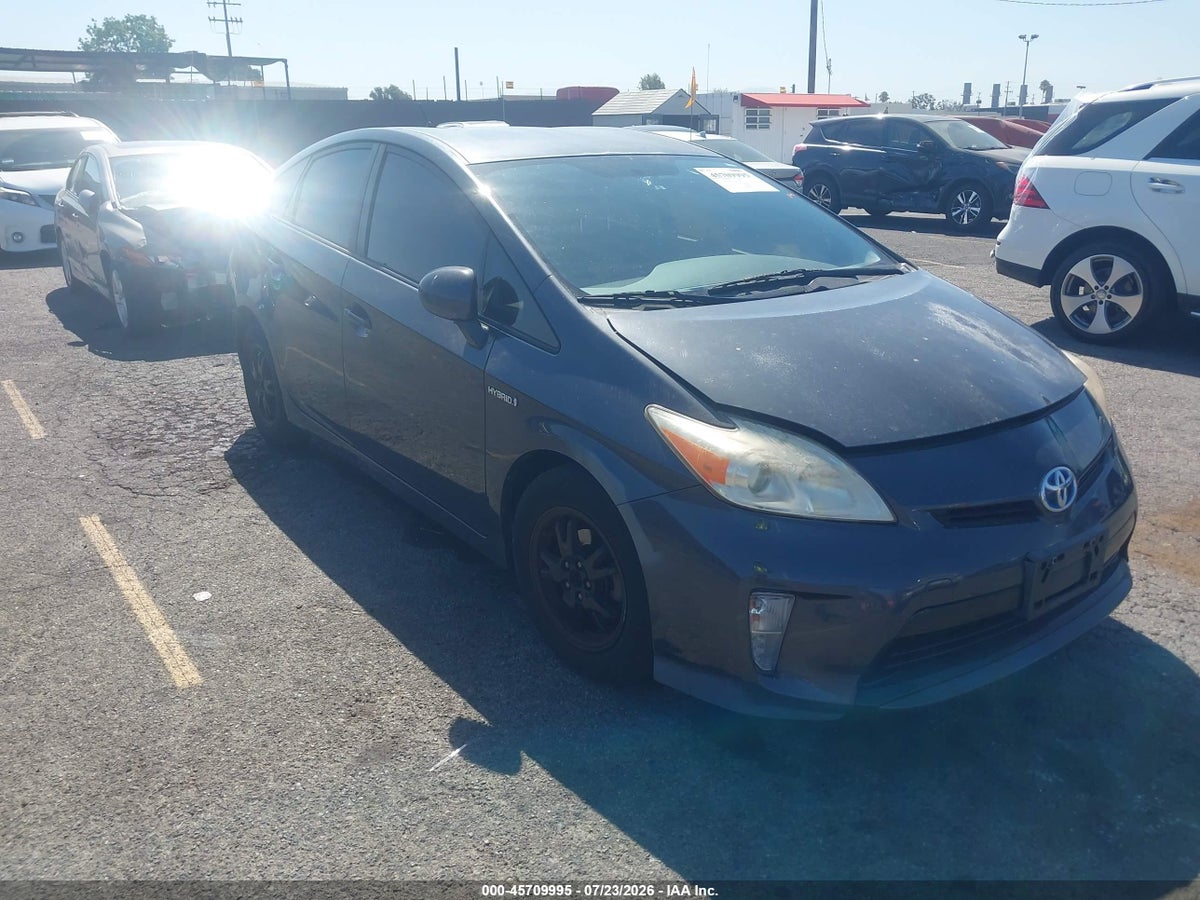 2013 TOYOTA PRIUS TWO