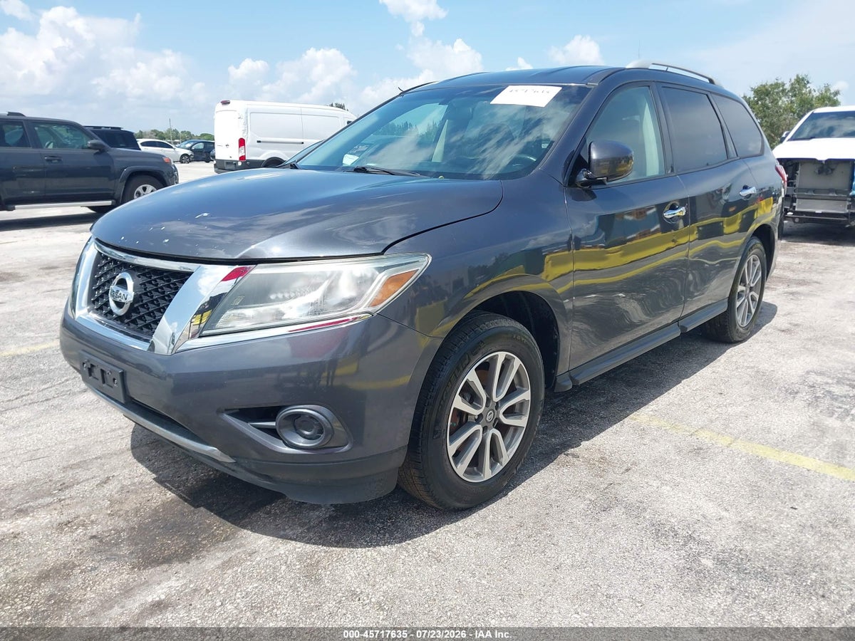 2013 NISSAN PATHFINDER SV — снимка 2