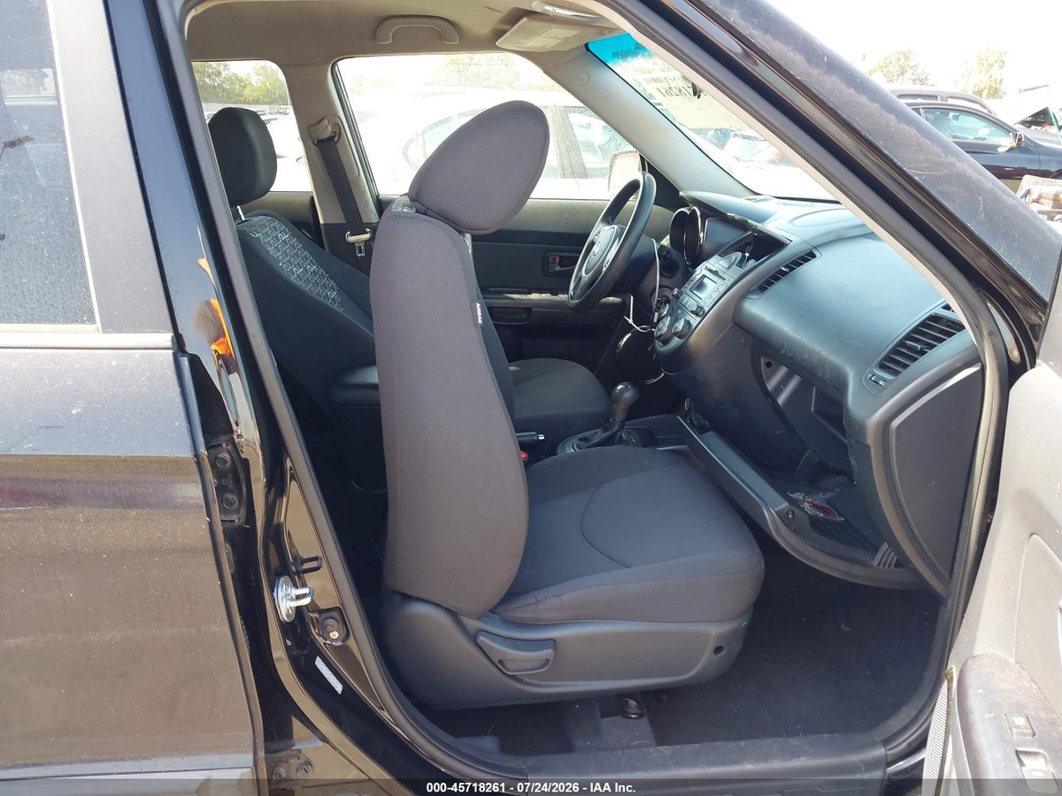 2011 KIA SOUL + — снимка 5