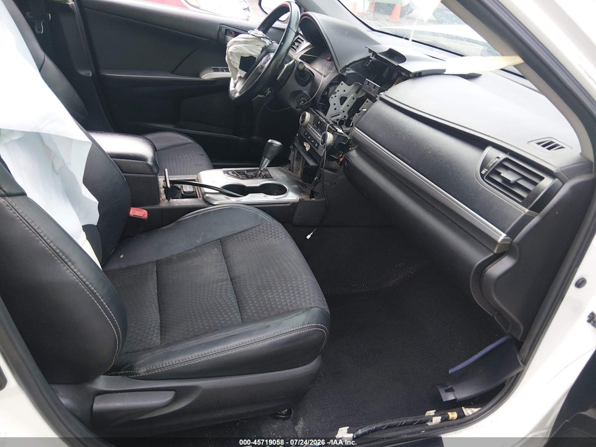 2014 TOYOTA CAMRY SE — снимка 5