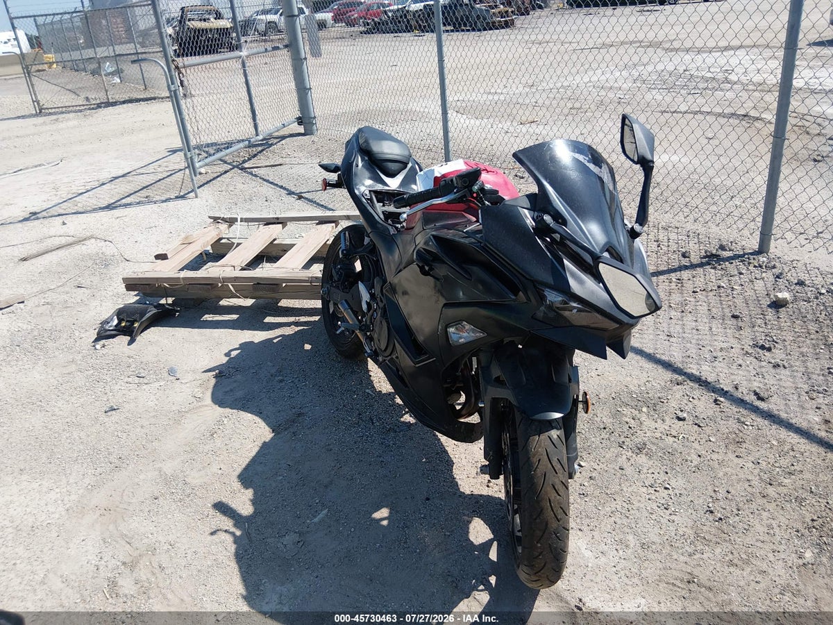 2026 KAWASAKI EX500