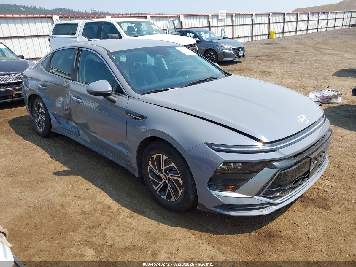 2026 HYUNDAI SONATA HYBRID BLUE