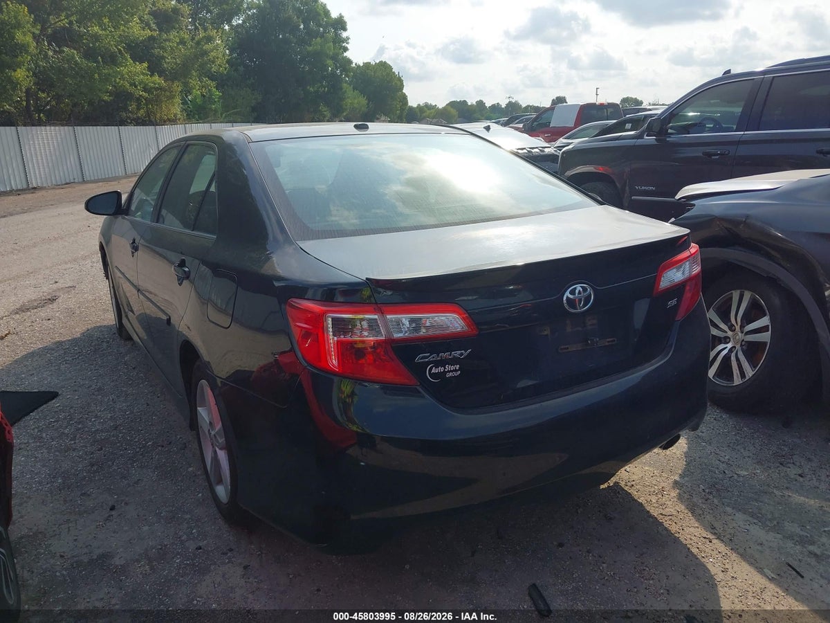 2013 TOYOTA CAMRY SE — снимка 3