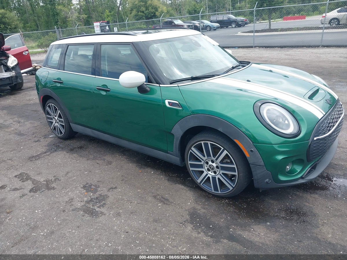 2022 MINI CLUBMAN COOPER S