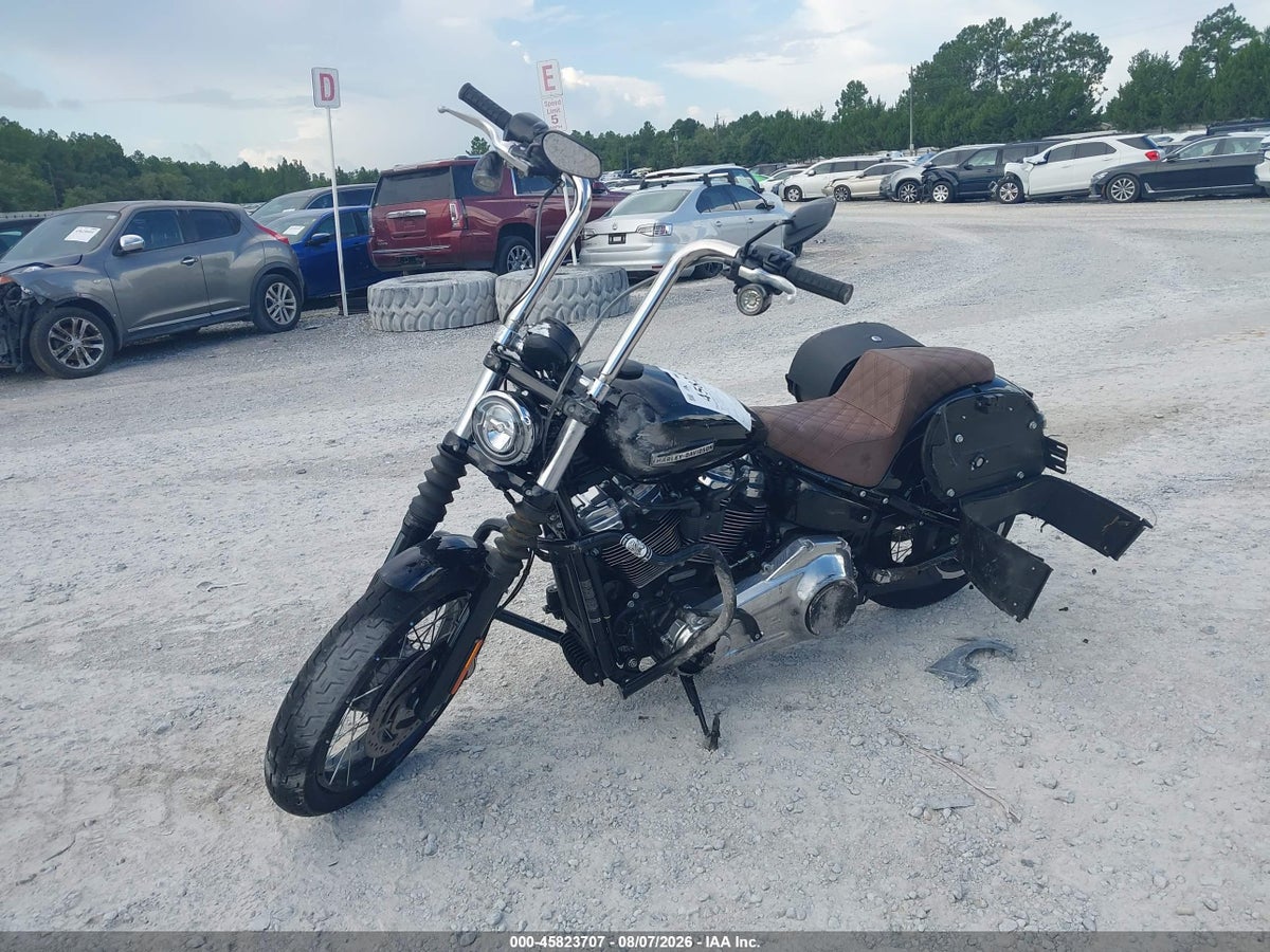 2025 HARLEY-DAVIDSON FXBB — снимка 2